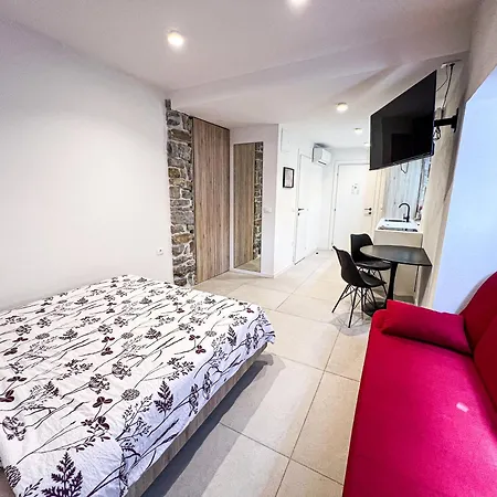 Damir Skomina Apartments Koper Exterior foto