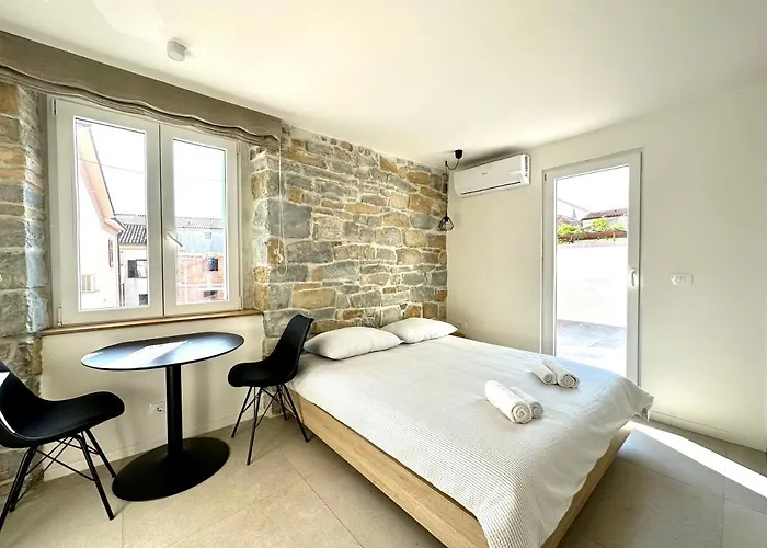 Damir Skomina Apartments